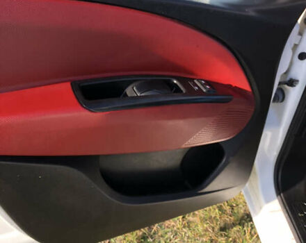 Белый Фиат Добло, объемом двигателя 1.25 л и пробегом 300 тыс. км за 4400 $, фото 14 на Automoto.ua