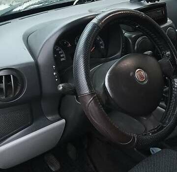 Білий Фіат Добло, об'ємом двигуна 1.4 л та пробігом 364 тис. км за 3800 $, фото 11 на Automoto.ua