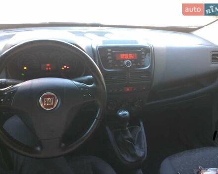 Белый Фиат Добло, объемом двигателя 1.6 л и пробегом 255 тыс. км за 3700 $, фото 5 на Automoto.ua