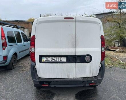 Белый Фиат Добло, объемом двигателя 1.25 л и пробегом 250 тыс. км за 4500 $, фото 5 на Automoto.ua