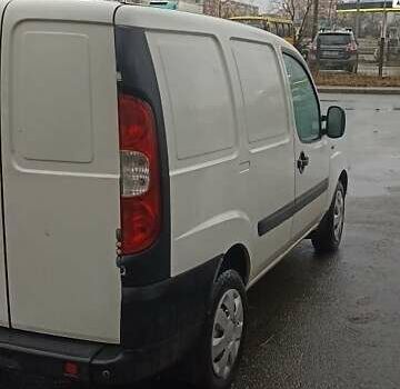 Білий Фіат Добло, об'ємом двигуна 1.4 л та пробігом 364 тис. км за 3800 $, фото 5 на Automoto.ua