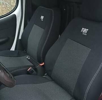 Білий Фіат Добло, об'ємом двигуна 1.4 л та пробігом 364 тис. км за 3800 $, фото 10 на Automoto.ua