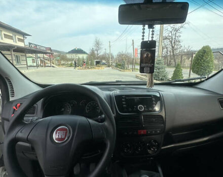 Белый Фиат Добло, объемом двигателя 1.3 л и пробегом 325 тыс. км за 6700 $, фото 13 на Automoto.ua