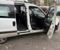Белый Фиат Добло, объемом двигателя 1.25 л и пробегом 291 тыс. км за 5500 $, фото 1 на Automoto.ua