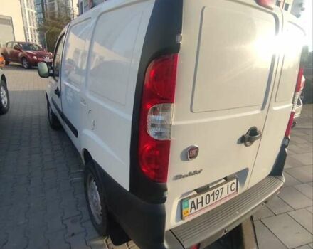 Белый Фиат Добло, объемом двигателя 1.4 л и пробегом 98 тыс. км за 6500 $, фото 1 на Automoto.ua