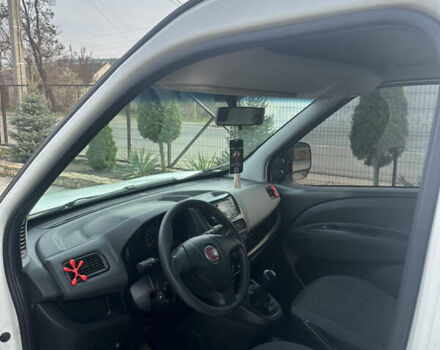 Белый Фиат Добло, объемом двигателя 1.3 л и пробегом 325 тыс. км за 6700 $, фото 11 на Automoto.ua