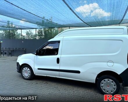 Білий Фіат Добло, об'ємом двигуна 1.6 л та пробігом 298 тис. км за 5700 $, фото 2 на Automoto.ua
