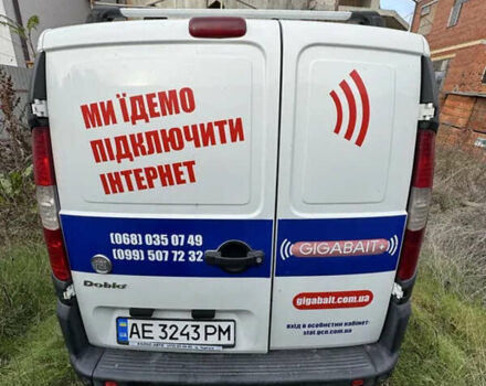 Белый Фиат Добло, объемом двигателя 1.2 л и пробегом 167 тыс. км за 5000 $, фото 14 на Automoto.ua