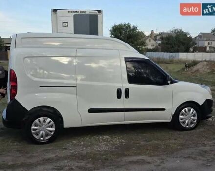 Белый Фиат Добло, объемом двигателя 1.6 л и пробегом 196 тыс. км за 5700 $, фото 9 на Automoto.ua