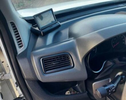 Белый Фиат Добло, объемом двигателя 1.37 л и пробегом 192 тыс. км за 6500 $, фото 13 на Automoto.ua