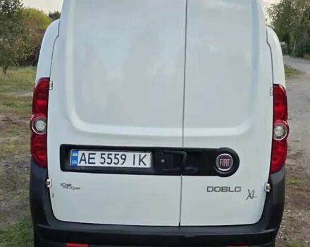 Белый Фиат Добло, объемом двигателя 1.6 л и пробегом 196 тыс. км за 5700 $, фото 5 на Automoto.ua