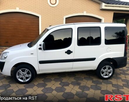 Білий Фіат Добло, об'ємом двигуна 1.2 л та пробігом 247 тис. км за 5900 $, фото 5 на Automoto.ua