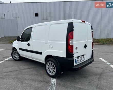 Белый Фиат Добло, объемом двигателя 1.4 л и пробегом 138 тыс. км за 5300 $, фото 10 на Automoto.ua