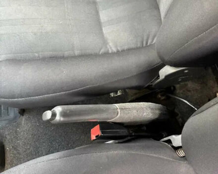 Белый Фиат Добло, объемом двигателя 1.2 л и пробегом 167 тыс. км за 5000 $, фото 5 на Automoto.ua