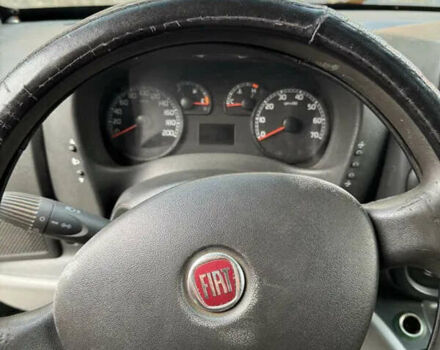 Белый Фиат Добло, объемом двигателя 1.2 л и пробегом 167 тыс. км за 5000 $, фото 1 на Automoto.ua