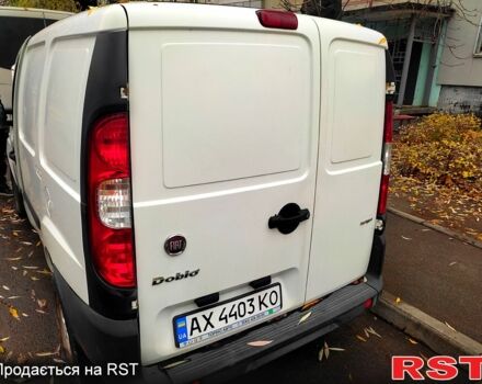Белый Фиат Добло, объемом двигателя 1.2 л и пробегом 215 тыс. км за 2800 $, фото 6 на Automoto.ua