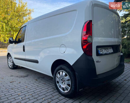 Белый Фиат Добло, объемом двигателя 1.6 л и пробегом 230 тыс. км за 7500 $, фото 7 на Automoto.ua