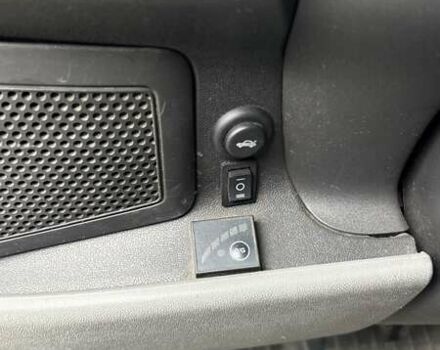 Белый Фиат Добло, объемом двигателя 1.4 л и пробегом 319 тыс. км за 2750 $, фото 14 на Automoto.ua