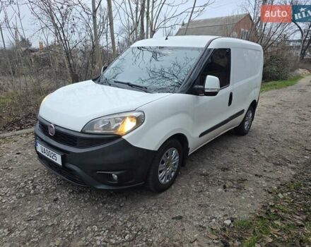 Белый Фиат Добло, объемом двигателя 1.2 л и пробегом 147 тыс. км за 7400 $, фото 13 на Automoto.ua