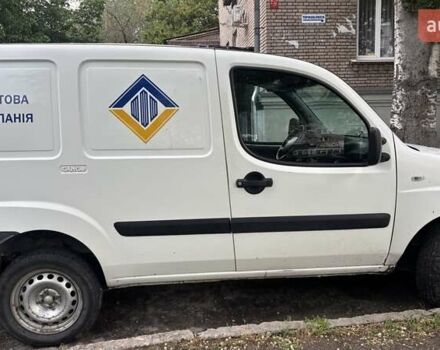 Белый Фиат Добло, объемом двигателя 1.4 л и пробегом 319 тыс. км за 2750 $, фото 10 на Automoto.ua