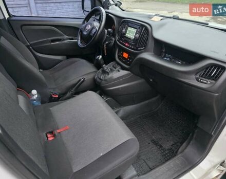 Белый Фиат Добло, объемом двигателя 1.2 л и пробегом 147 тыс. км за 7400 $, фото 11 на Automoto.ua