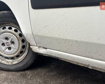 Белый Фиат Добло, объемом двигателя 1.4 л и пробегом 319 тыс. км за 2750 $, фото 18 на Automoto.ua