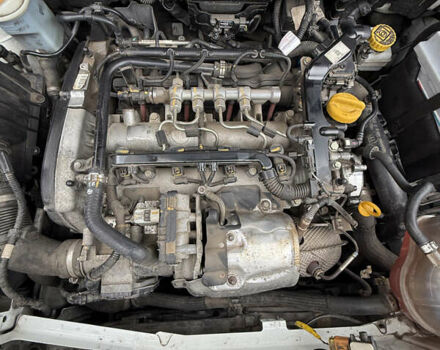 Белый Фиат Добло, объемом двигателя 1.6 л и пробегом 195 тыс. км за 12700 $, фото 46 на Automoto.ua