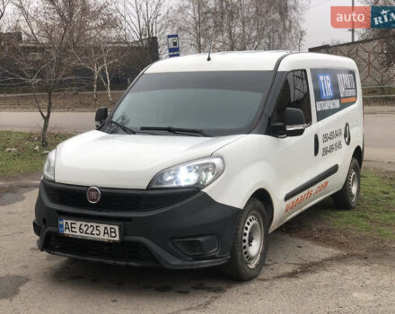 Белый Фиат Добло, объемом двигателя 1.37 л и пробегом 127 тыс. км за 9500 $, фото 1 на Automoto.ua
