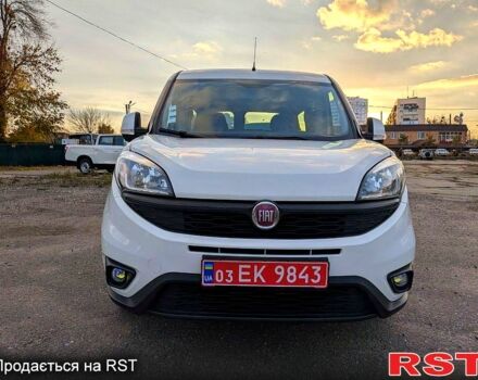Белый Фиат Добло, объемом двигателя 1.3 л и пробегом 100 тыс. км за 10800 $, фото 13 на Automoto.ua