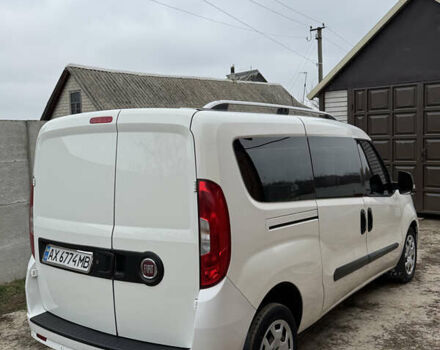 Белый Фиат Добло, объемом двигателя 1.6 л и пробегом 195 тыс. км за 12700 $, фото 5 на Automoto.ua