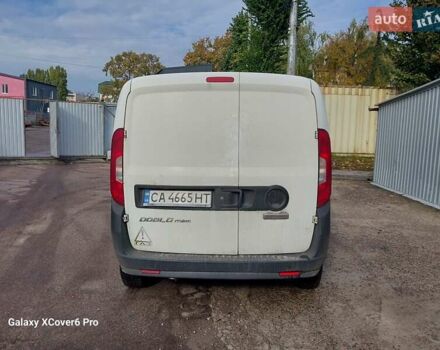 Белый Фиат Добло, объемом двигателя 1.37 л и пробегом 254 тыс. км за 7900 $, фото 2 на Automoto.ua