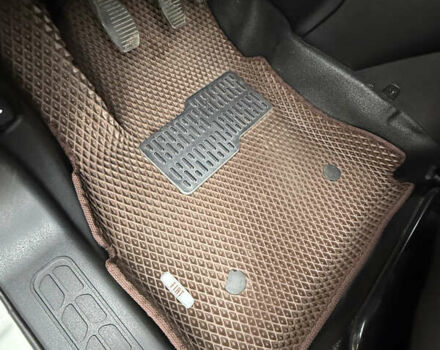 Белый Фиат Добло, объемом двигателя 1.6 л и пробегом 195 тыс. км за 12700 $, фото 32 на Automoto.ua