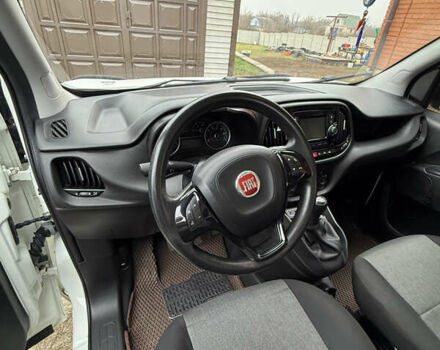 Белый Фиат Добло, объемом двигателя 1.6 л и пробегом 195 тыс. км за 12700 $, фото 34 на Automoto.ua