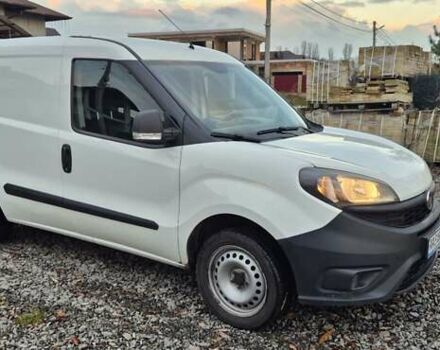 Белый Фиат Добло, объемом двигателя 1.37 л и пробегом 176 тыс. км за 6900 $, фото 4 на Automoto.ua