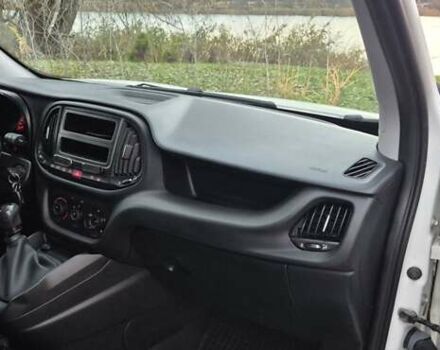 Белый Фиат Добло, объемом двигателя 1.37 л и пробегом 176 тыс. км за 6900 $, фото 18 на Automoto.ua