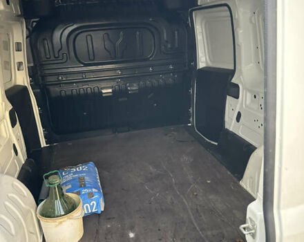 Белый Фиат Добло, объемом двигателя 1.37 л и пробегом 15 тыс. км за 14900 $, фото 10 на Automoto.ua