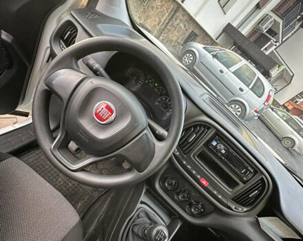 Белый Фиат Добло, объемом двигателя 1.37 л и пробегом 15 тыс. км за 14900 $, фото 8 на Automoto.ua