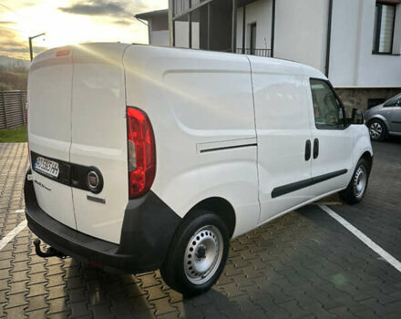 Белый Фиат Добло, объемом двигателя 1.37 л и пробегом 15 тыс. км за 14900 $, фото 6 на Automoto.ua