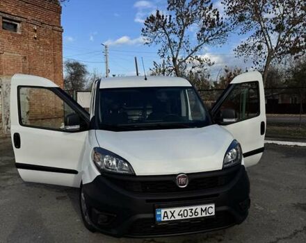 Белый Фиат Добло, объемом двигателя 1.6 л и пробегом 85 тыс. км за 14200 $, фото 2 на Automoto.ua
