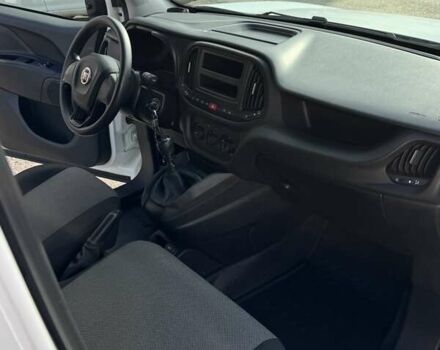 Белый Фиат Добло, объемом двигателя 1.6 л и пробегом 85 тыс. км за 14200 $, фото 11 на Automoto.ua