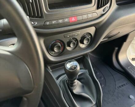 Белый Фиат Добло, объемом двигателя 1.6 л и пробегом 85 тыс. км за 14200 $, фото 14 на Automoto.ua