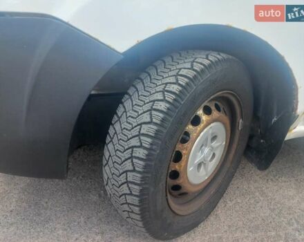 Білий Фіат Добло, об'ємом двигуна 1.4 л та пробігом 296 тис. км за 2900 $, фото 14 на Automoto.ua