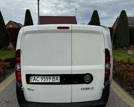 Белый Фиат Добло, объемом двигателя 1.25 л и пробегом 172 тыс. км за 6800 $, фото 3 на Automoto.ua