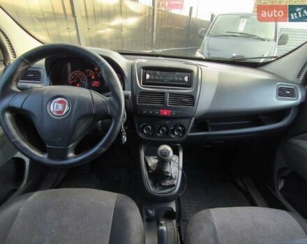 Белый Фиат Добло, объемом двигателя 1.37 л и пробегом 299 тыс. км за 4590 $, фото 10 на Automoto.ua