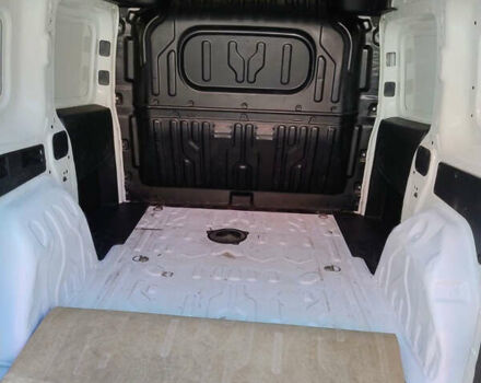 Білий Фіат Добло, об'ємом двигуна 1.25 л та пробігом 133 тис. км за 6000 $, фото 12 на Automoto.ua