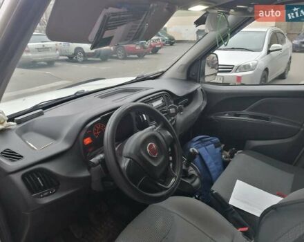 Белый Фиат Добло, объемом двигателя 1.25 л и пробегом 214 тыс. км за 8600 $, фото 17 на Automoto.ua
