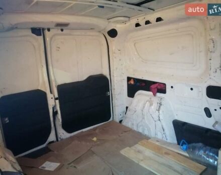 Белый Фиат Добло, объемом двигателя 1.25 л и пробегом 214 тыс. км за 8600 $, фото 3 на Automoto.ua