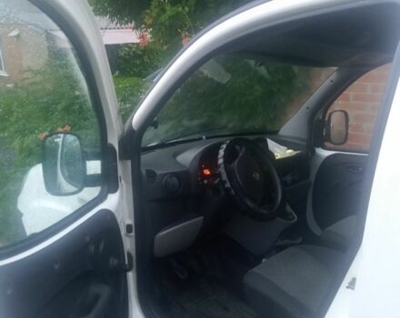 Белый Фиат Добло, объемом двигателя 0 л и пробегом 242 тыс. км за 5500 $, фото 1 на Automoto.ua