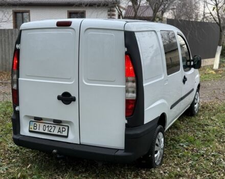 Белый Фиат Добло, объемом двигателя 1.9 л и пробегом 146 тыс. км за 4200 $, фото 2 на Automoto.ua