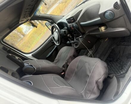 Белый Фиат Добло, объемом двигателя 1.9 л и пробегом 146 тыс. км за 4200 $, фото 3 на Automoto.ua